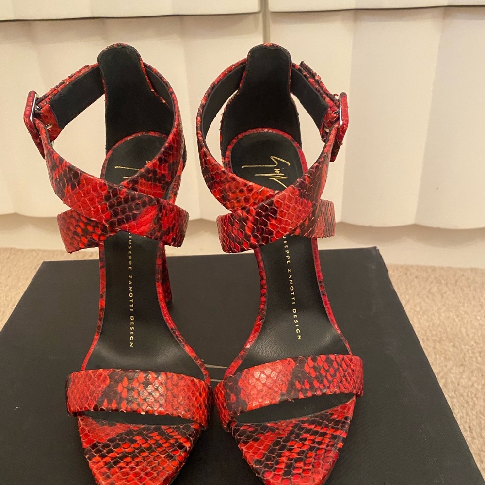Giuseppe Zanotti Python Sandals 36 - image 6